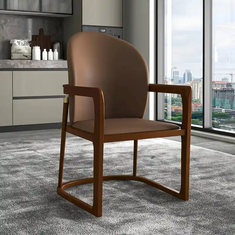 Chaise de salle à manger moderne en cuir capitonné