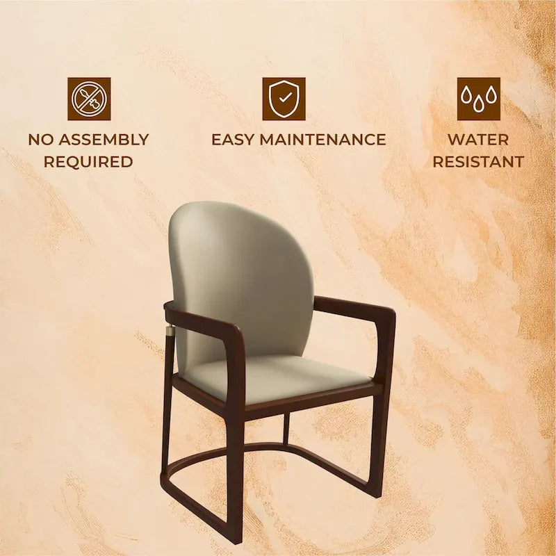 Chaise de salle à manger moderne en cuir capitonné