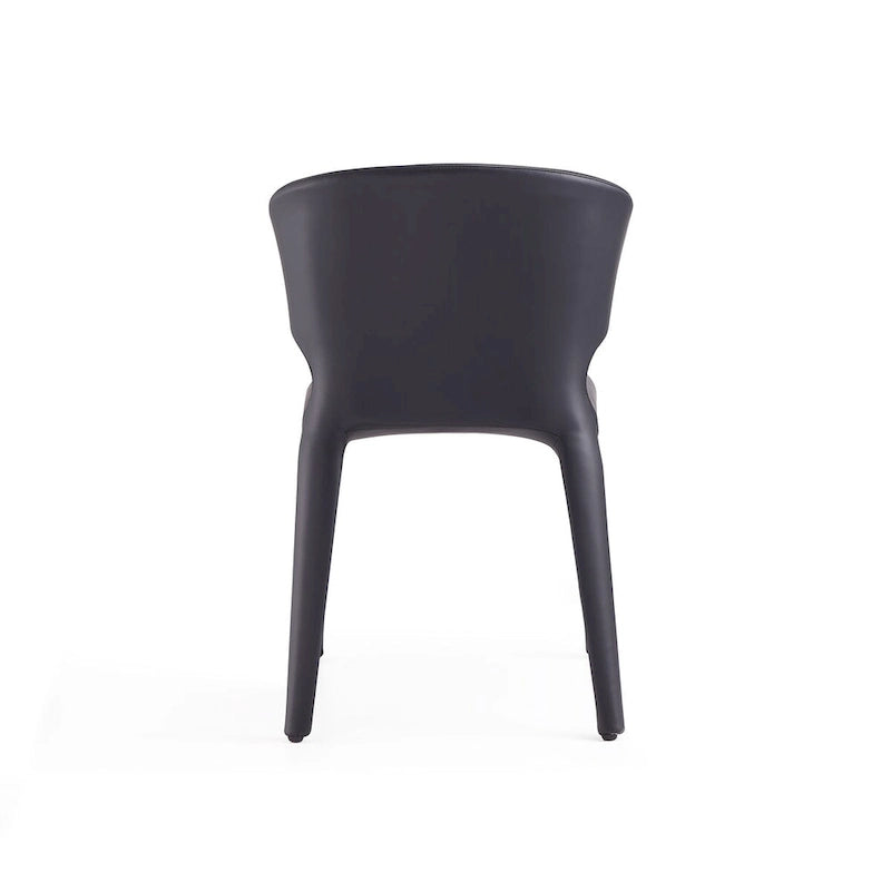 Chaise de salle à manger recouverte de cuir